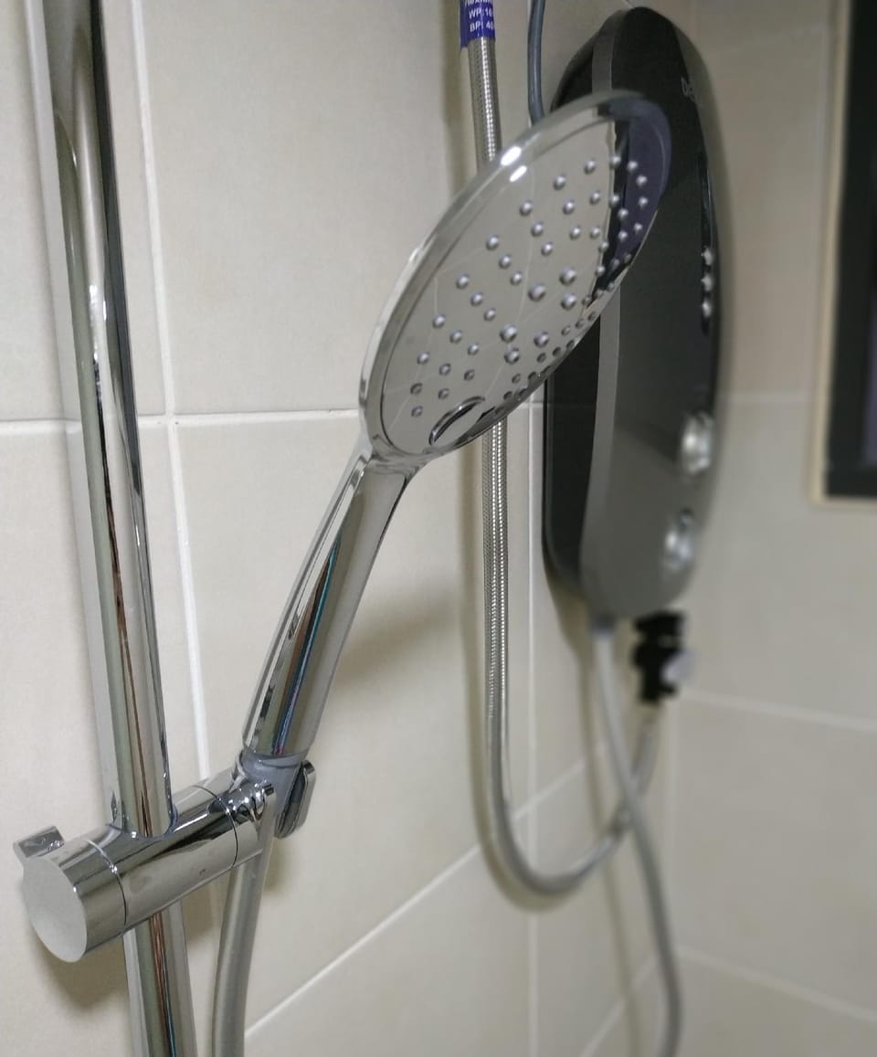 Cozy Studio at Sunway Geo Avenue w Wi-Fi Apartment in Subang Jaya