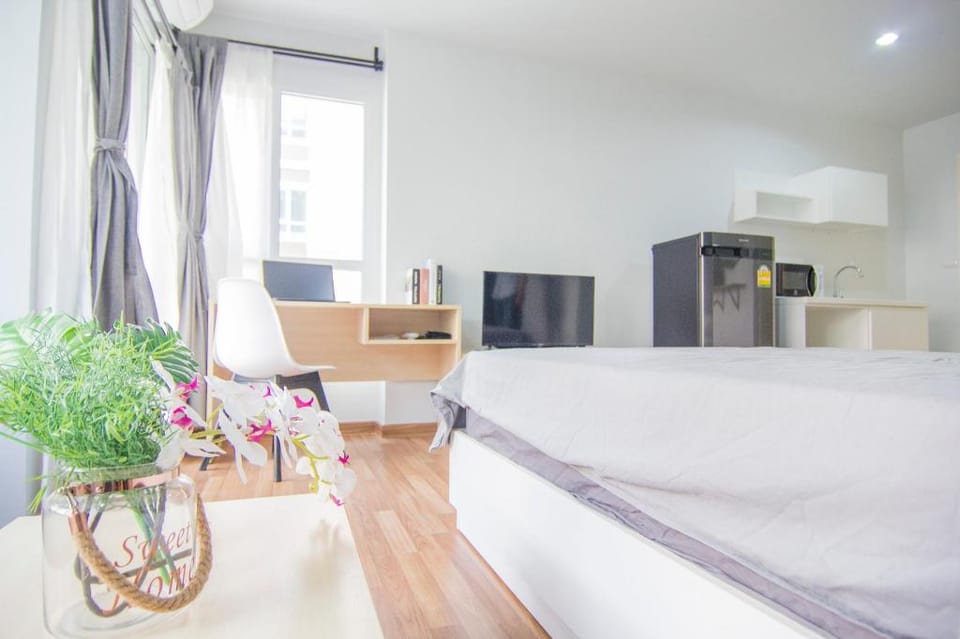 Miami bangpu  [Adjacent to the Gulf of Thailand]  Apartment in Bangkok