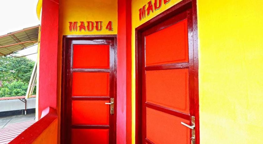 Hotel Rembulan Bed and Breakfast in Indonesia