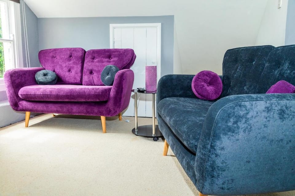 Amazing house- woodlands, gardens & near beaches Vacation rental in England