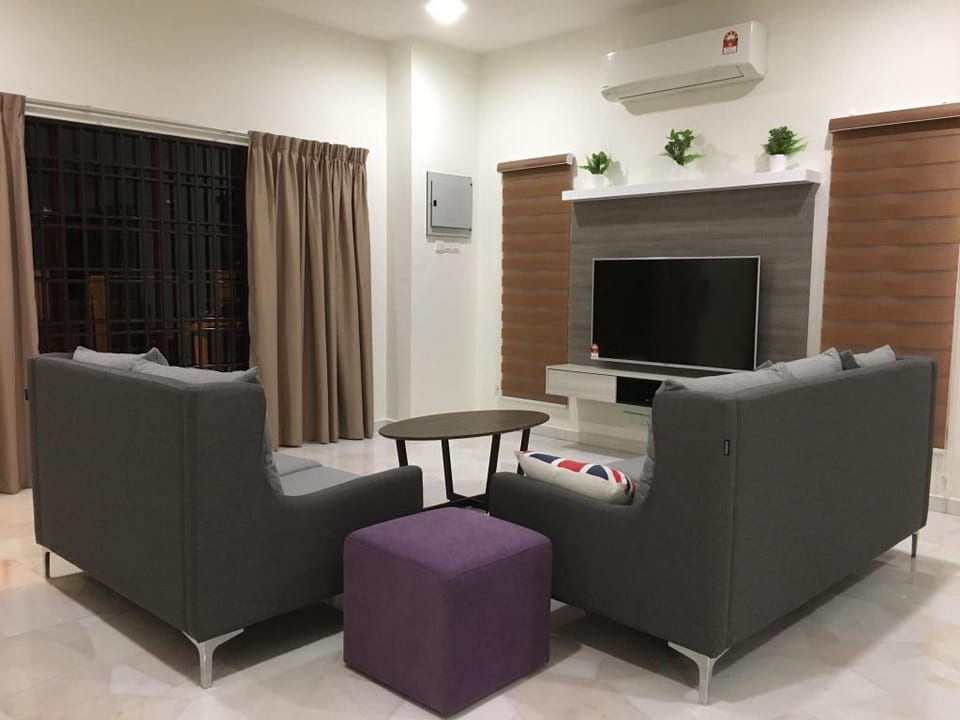 Ara Damansara Homestay (Arahome) for Wedding Vacation rental in Petaling Jaya