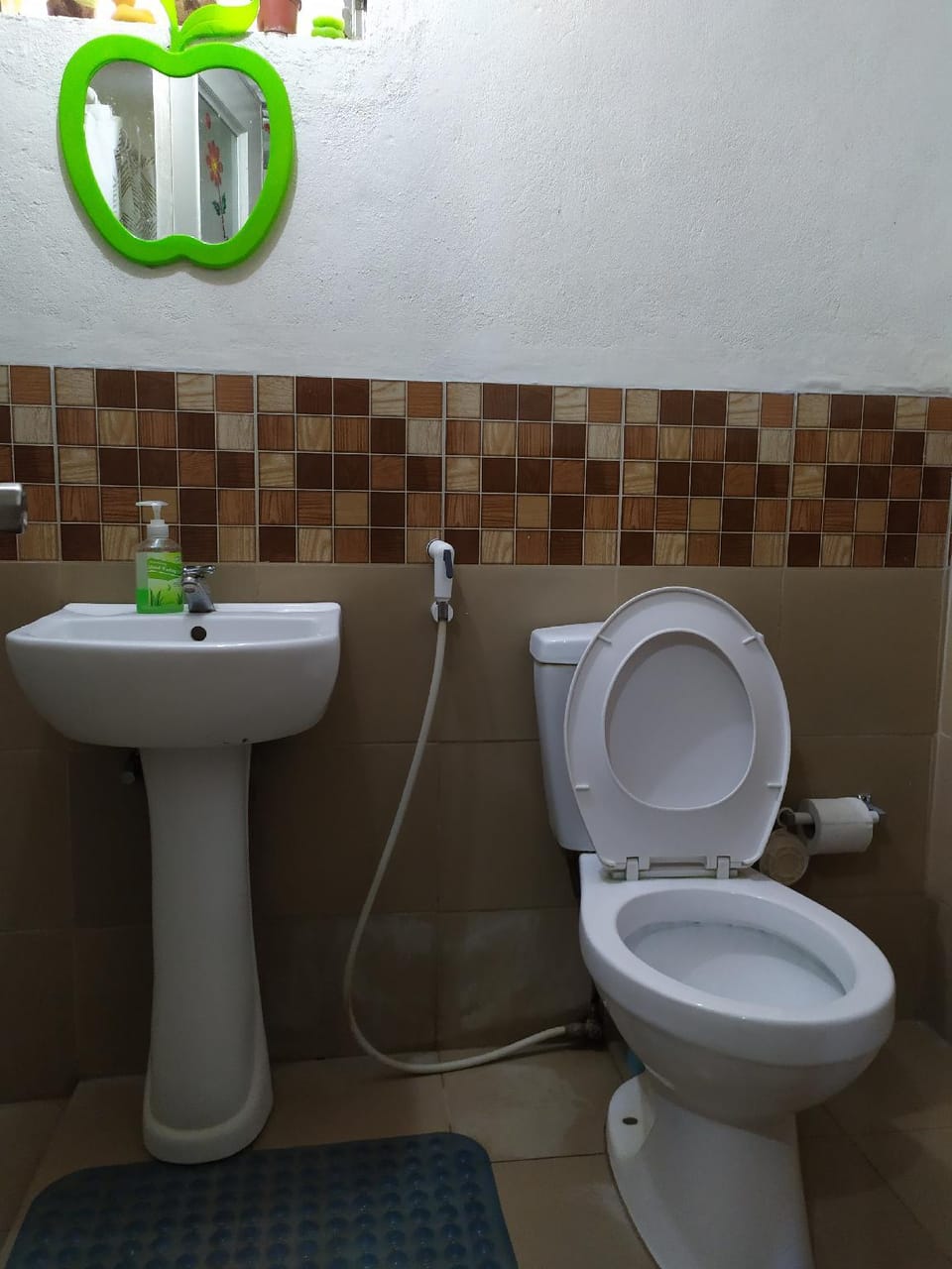 Seaside Homestay CB Vacation rental in Central Visayas