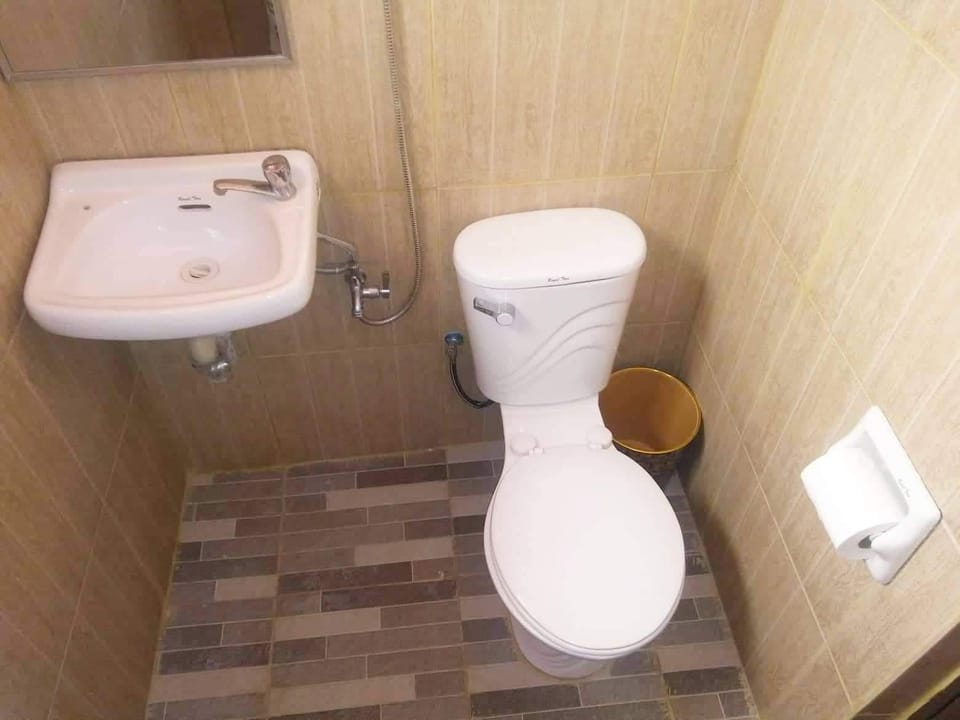 Ludy's Pension House Gateway to Islas de Gigantes Vacation rental in Central Visayas