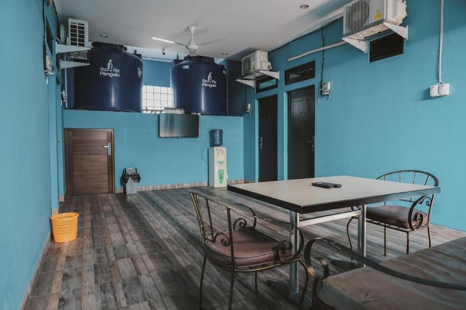 RedDoorz near RSUD Koja Bed and Breakfast in Jakarta