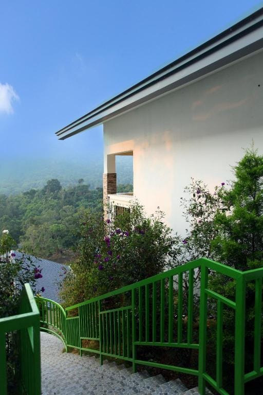 Blossom Hill Hotel in Kerala