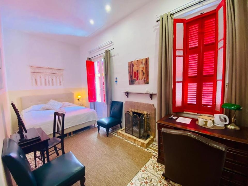 The Maltese Sun Bed and Breakfast in Sliema