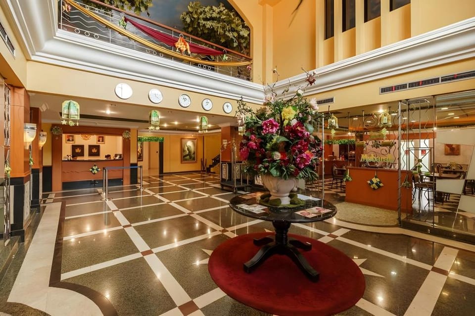 RedDoorz Plus near Dunia Fantasi Ancol Hotel in Jakarta
