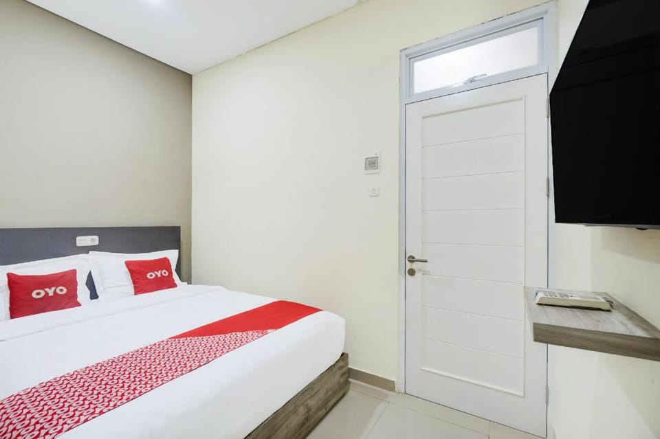 OYO 94494 Krekot Residence Pasar Baru Hotel in Jakarta