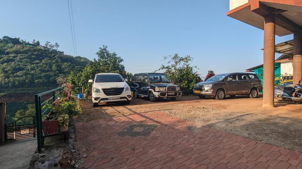 Daisey Dee Homestay Hotel in Madikeri