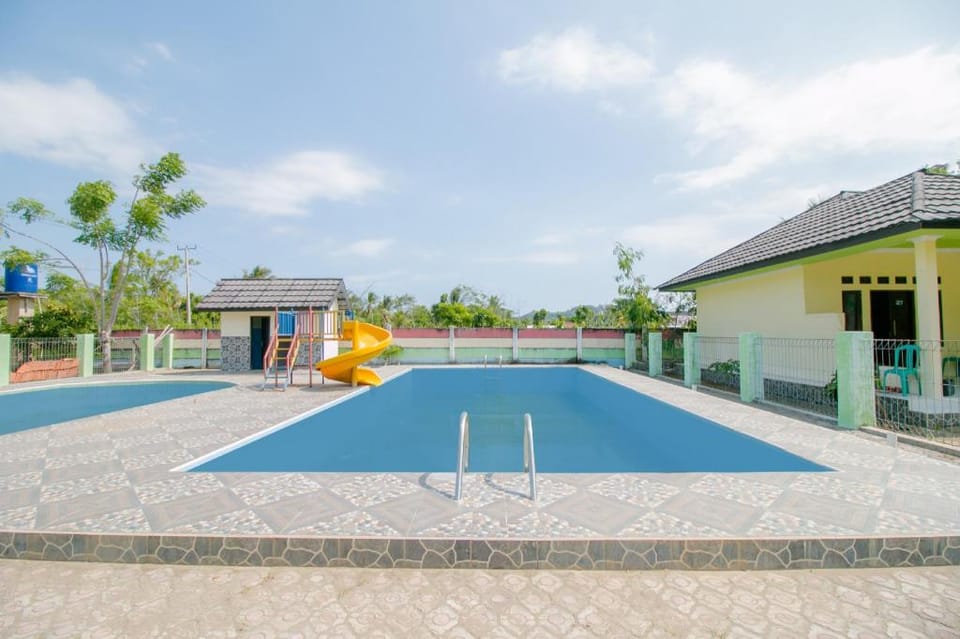 Hotel O Ratu Pantai Hotel in West Java