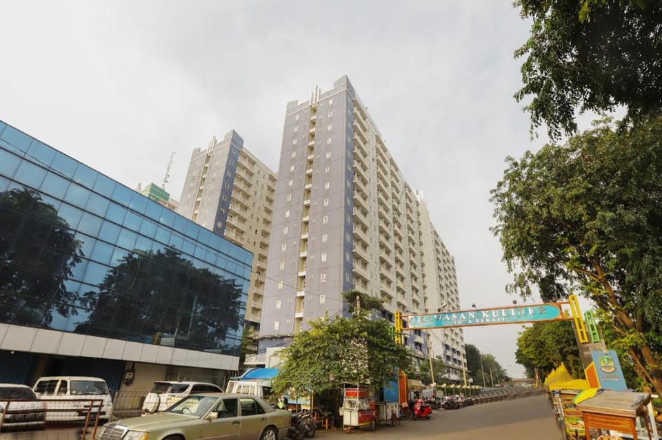 OYO 909 Lauv Room Grand Centerpoint Tower B Hotel in West Java