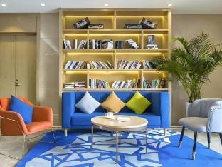 Kyriad Marvelous Hotel·Shanghai Jiading  Xincheng Baolong Plaza Riad in Shanghai