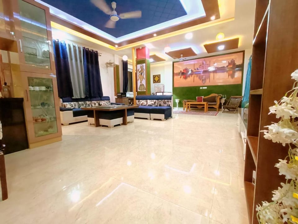 The Hideout Agra Garden Homestay - 11 minutes to Taj Vacation rental in Agra