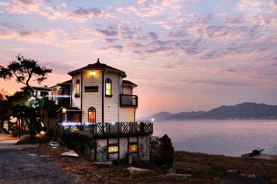 Ganghwa Bettel Pension Bed and Breakfast in Gyeonggi-do