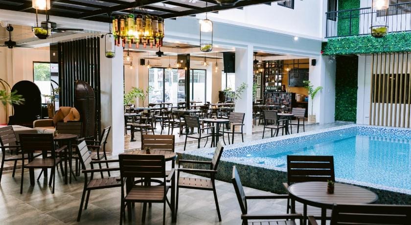 SureStay Plus Hotel by Best Western AC LUXE Angeles City Hotel in Angeles