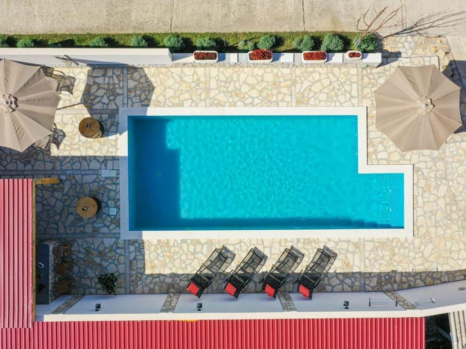 Villa in Poličnik with Pool near Zadar Villa in Šibenik-Knin County, Croatia