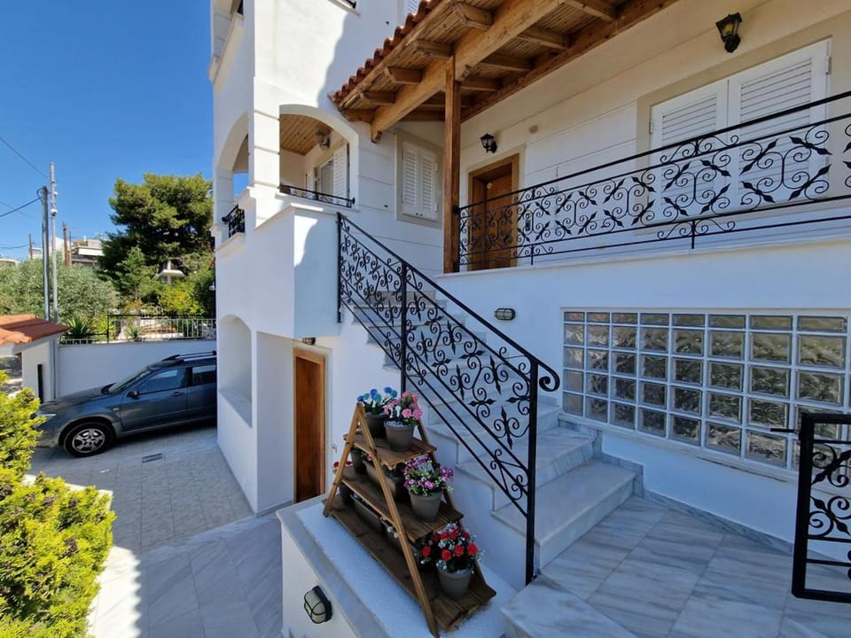 The Mirador Boutique Villa with Scenic Sea View Villa in East Attica Regional Unit, Greece