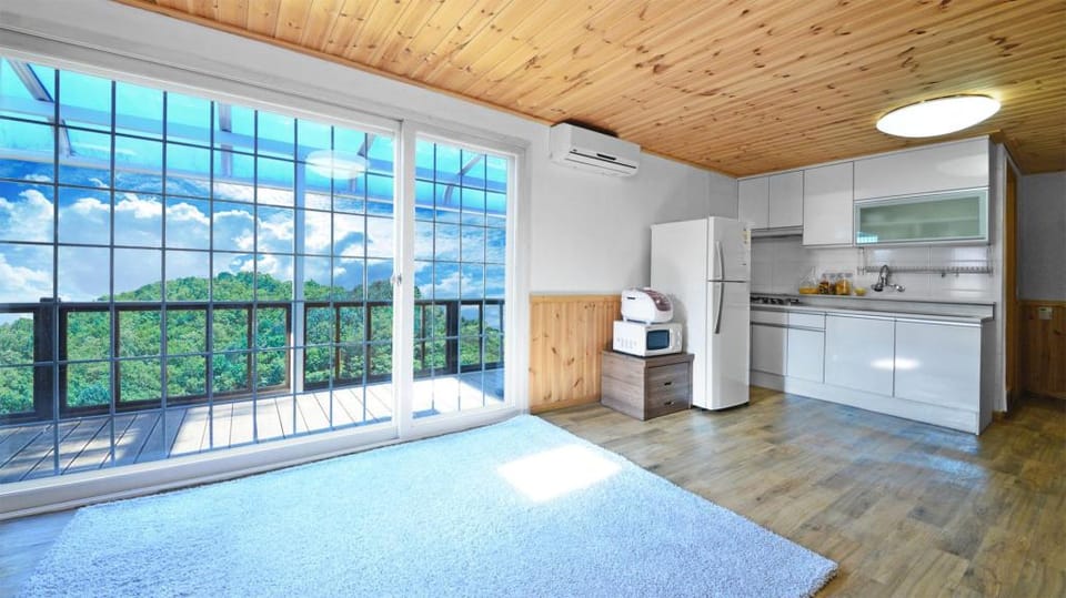 Hwacheon Turkey Valley Bed and Breakfast in Gyeonggi-do
