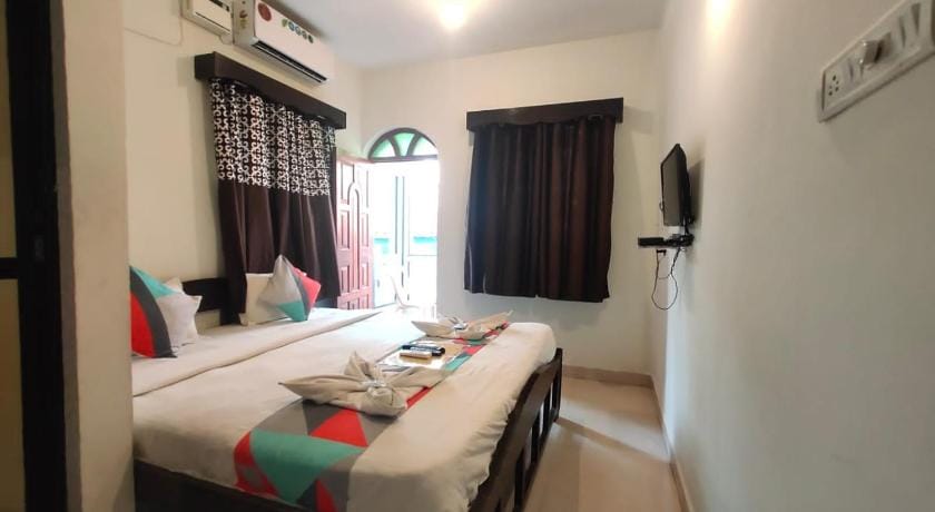 Shelton Guest House Hotel in Baga