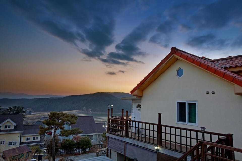 Gyeongju B House Pension Bed and Breakfast in South Korea