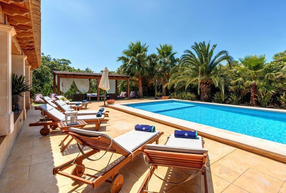 Caricuao Vacation rental in Balearic Islands