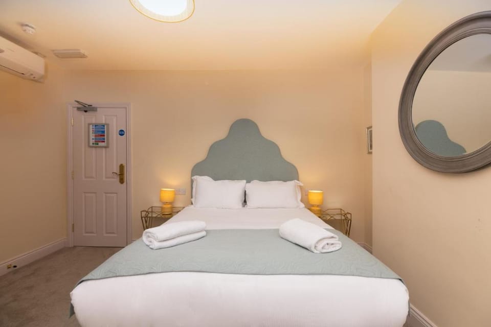 Caboose Bed and Breakfast in Salisbury