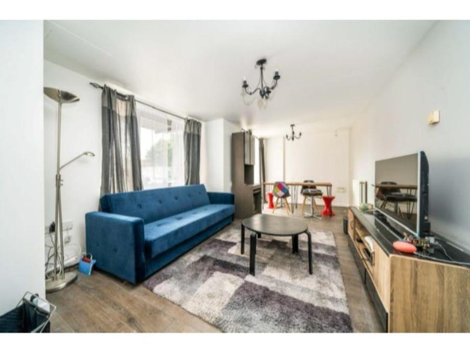 2 Bed Apartment, SHOREDITCH - SK Apartment in London Borough of Hackney