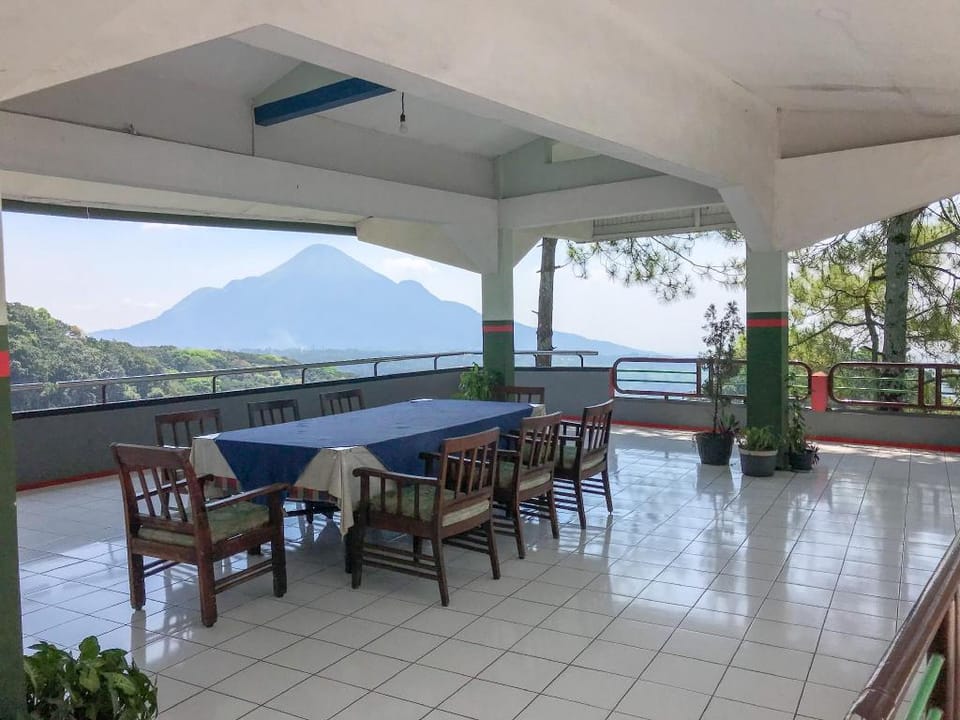 Hotel Lie Mas Prigen Pasuruan Mitra RedDoorz Hotel in East Java