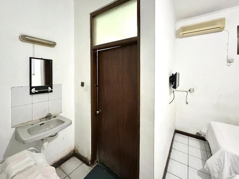 Hotel Dewi Sri Prawirotaman RedPartner Hotel in Yogyakarta