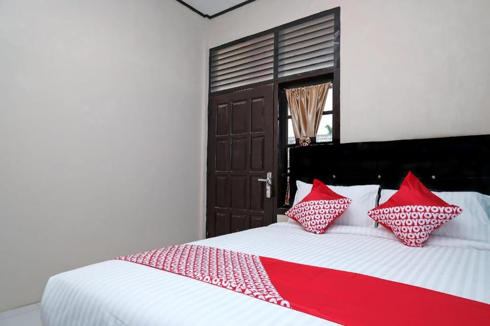 OYO 950 Steze Kost Syariah Hotel in Indonesia