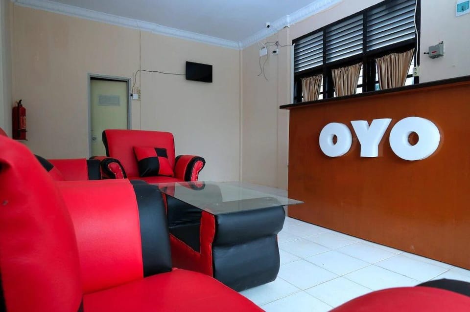 OYO 950 Steze Kost Syariah Hotel in Indonesia