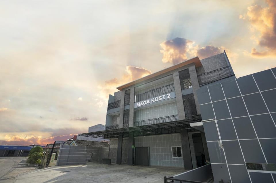 OYO 945 Mega Kost 2 Hotel in Indonesia