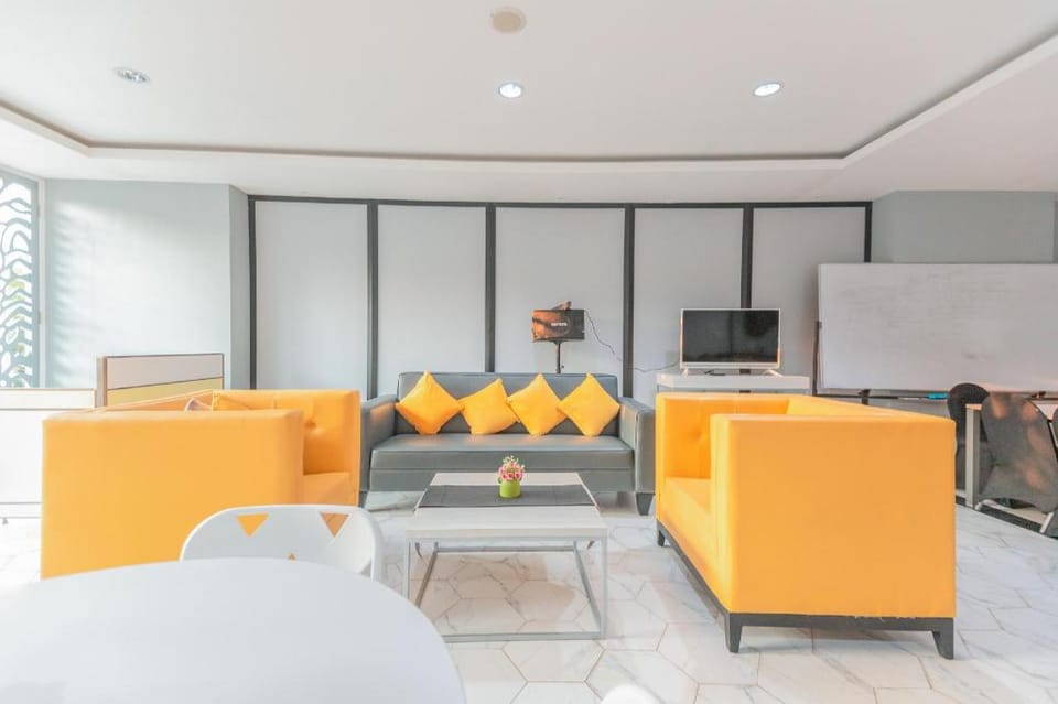 Super OYO Flagship 750 Mont Blanc Hotel in West Java