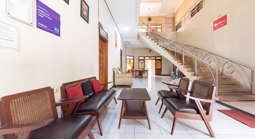 RedDoorz @ Soekarno Hatta Indah Bed and Breakfast in East Java