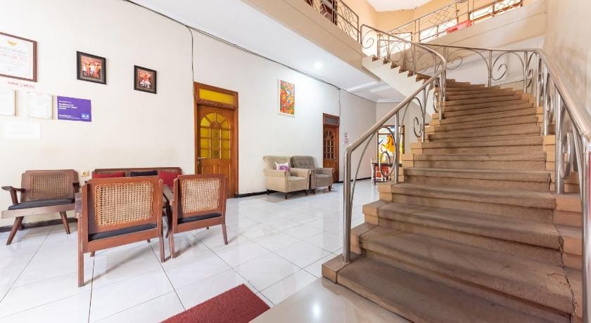 RedDoorz @ Soekarno Hatta Indah Bed and Breakfast in East Java