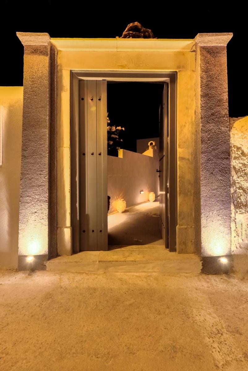 Pasithea Suites Bed and Breakfast in Megalochori