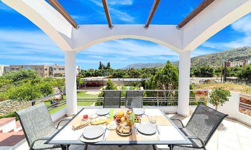 Chania City Villa Heated Pool Villa in Crete