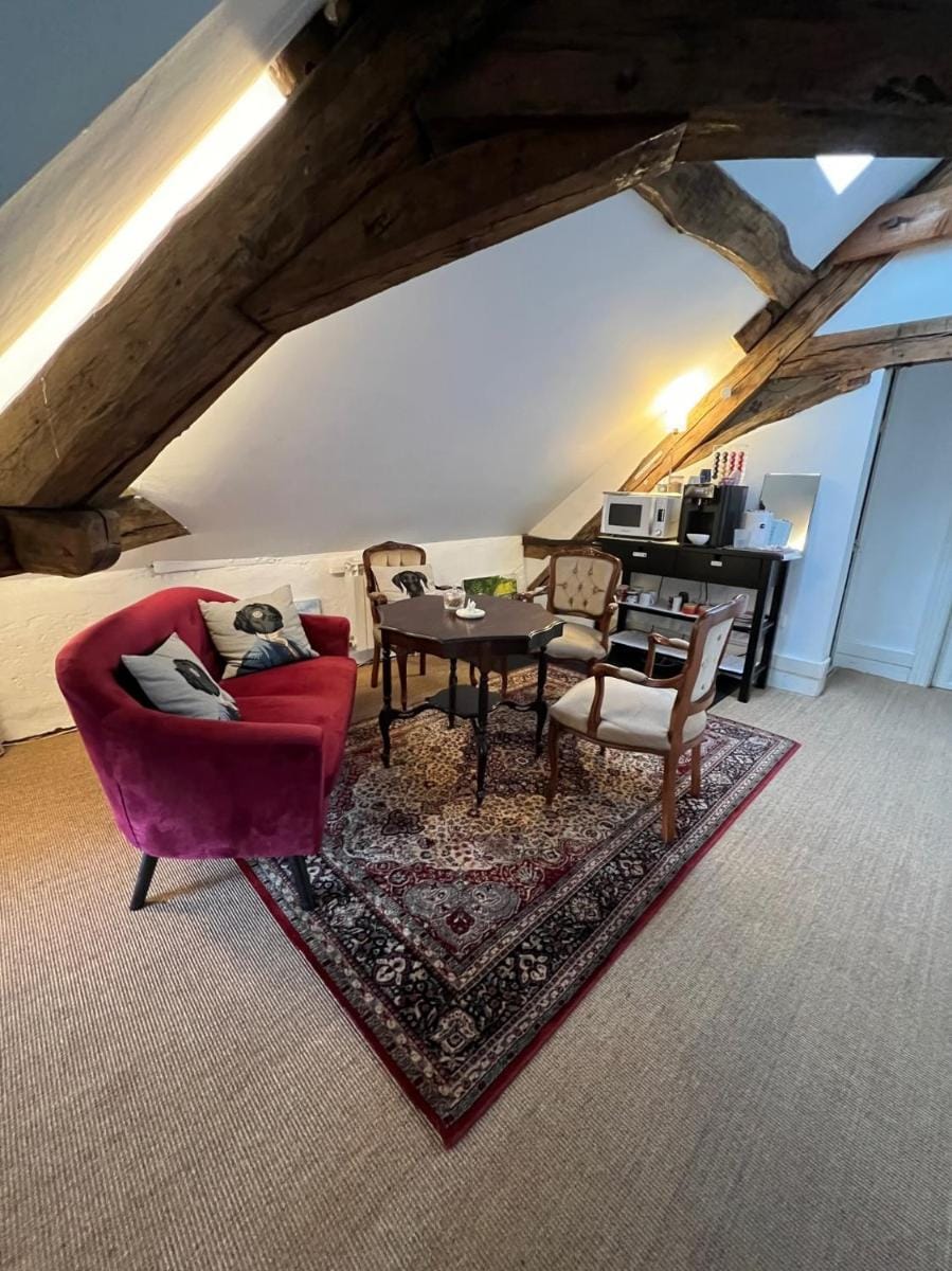 LE PRIEURE DE BUFFON Bed and Breakfast in Bourgogne-Franche-Comté