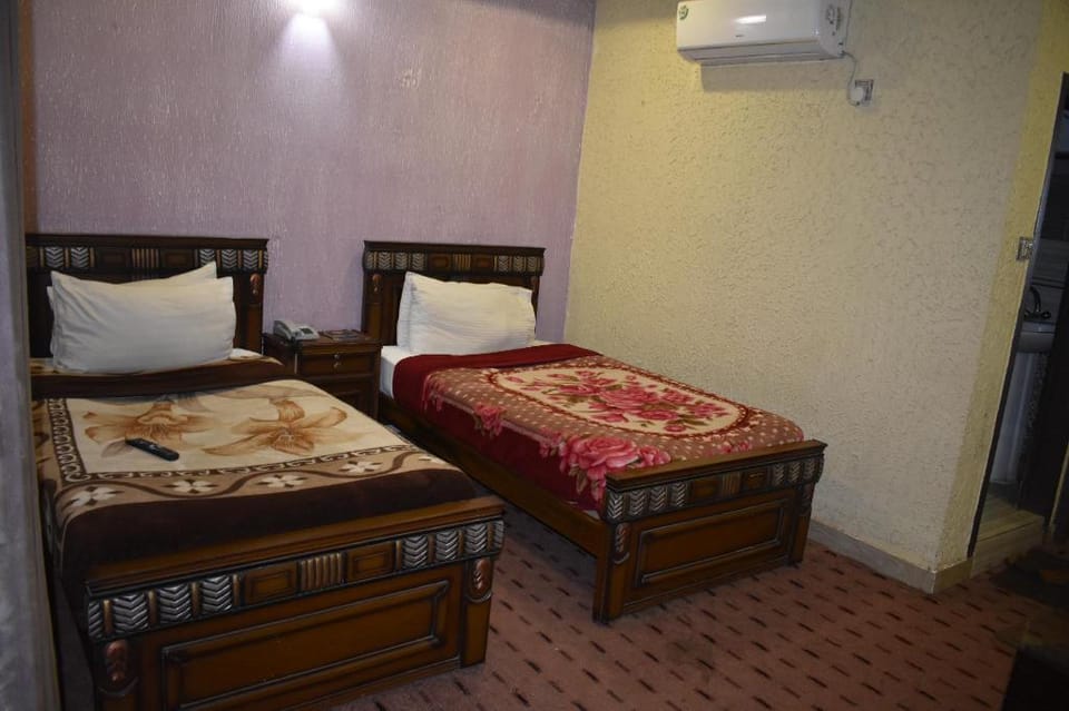 Manama Hotel Hotel in Islamabad
