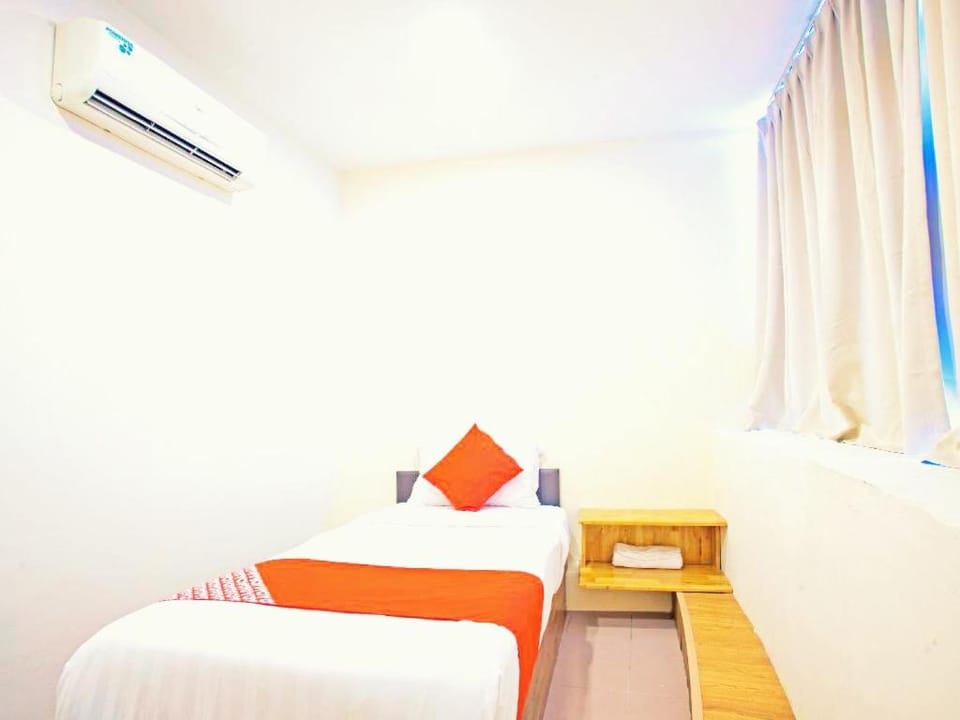 Moon-Guesthouse Vacation rental in Birmingham