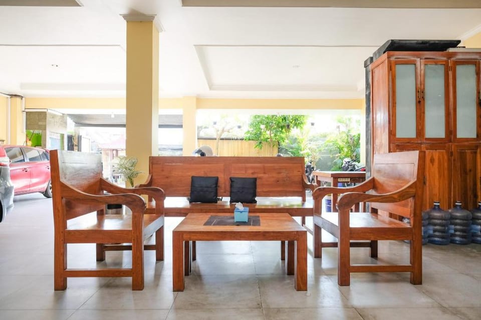RedDoorz @ Kerta Dalem Sidakarya Bed and Breakfast in Denpasar