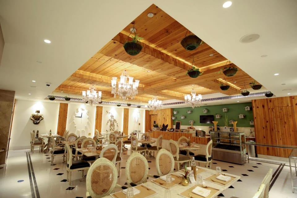 Ramada by Wyndham Lucknow Hotel and Convention Center Hotel in Lucknow