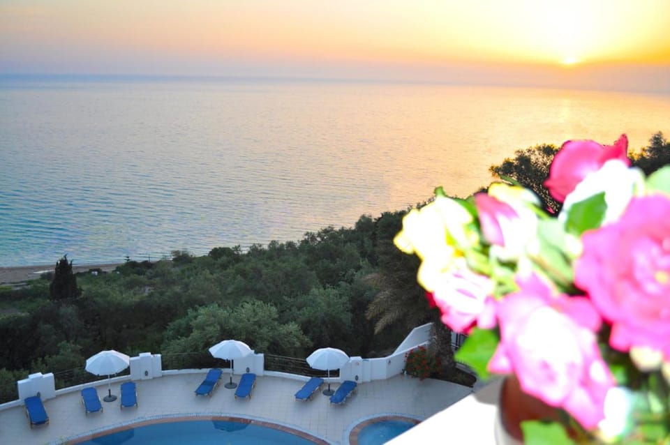 Agios Gordios Beach Holiday Apartments with pool maria Apartment in Corfu, Greece