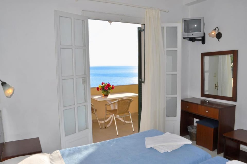 Holiday Apartments with pool Maria on Agios Gordios Beach Apartment in Corfu, Greece