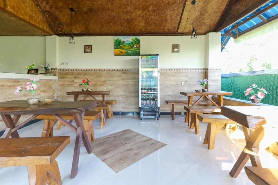 Sri Gunadi Bungalow Hotel in Nusapenida
