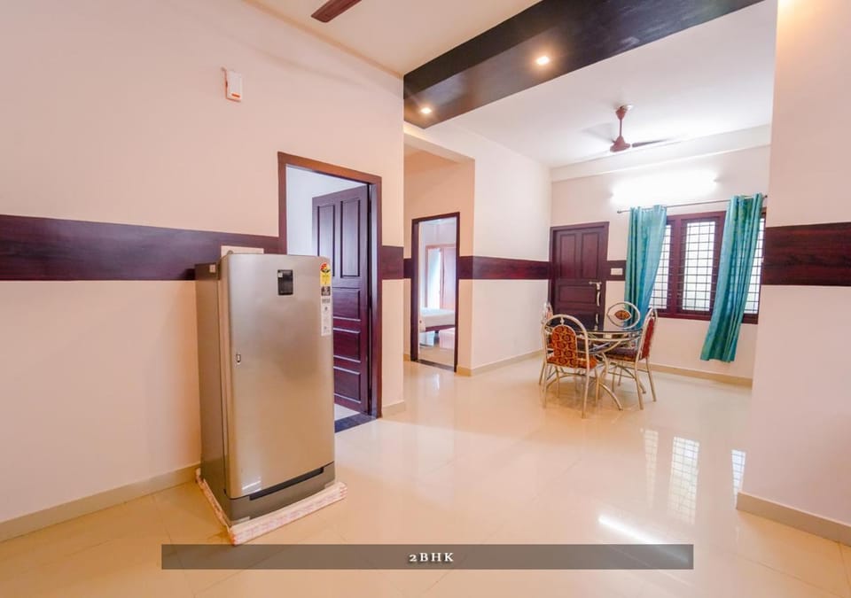 OYO Flagship 81680 Vattekad Residency Vacation rental in Kochi