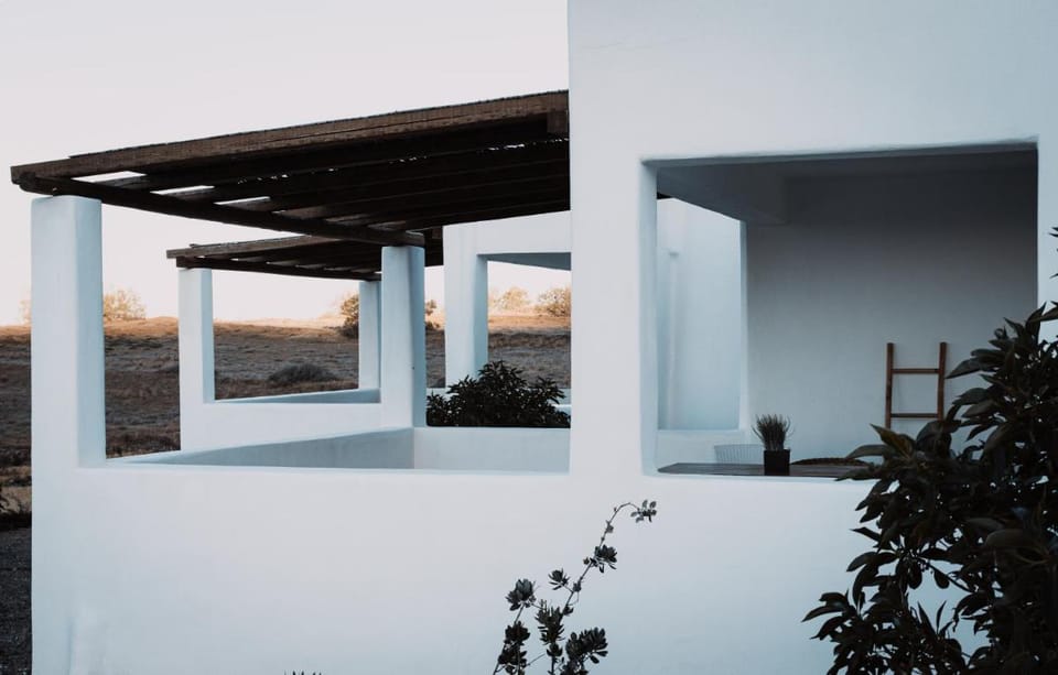 Bianco Diverso Suites Villa in Santorini