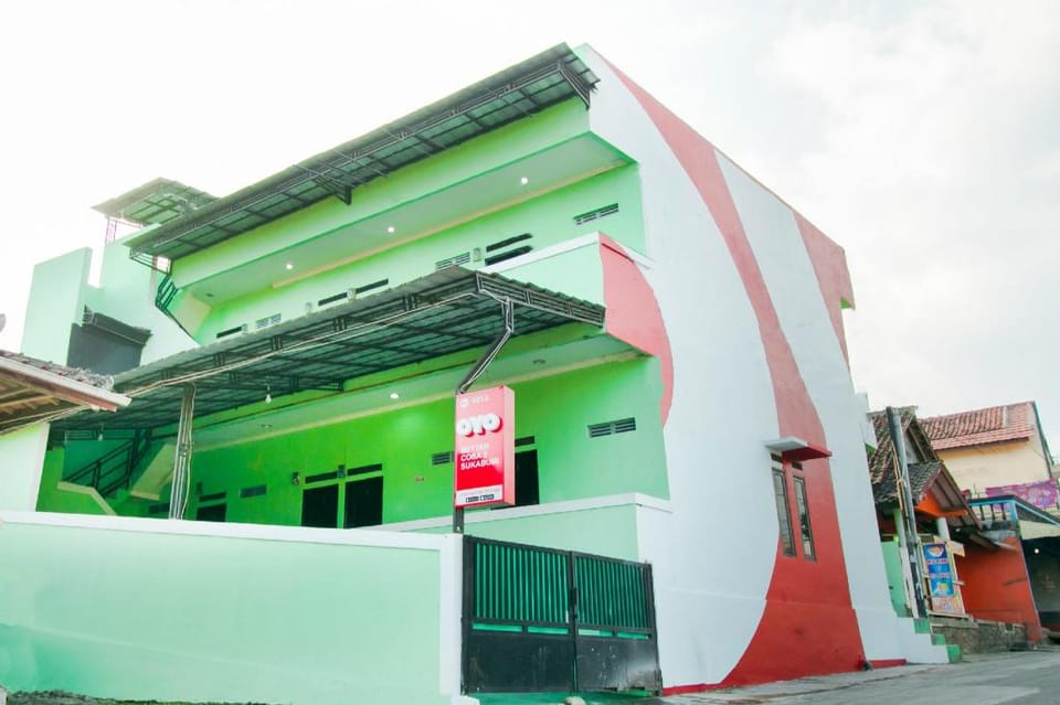 OYO 1014 Bettah Coba 2 Sukabumi Hotel in West Java