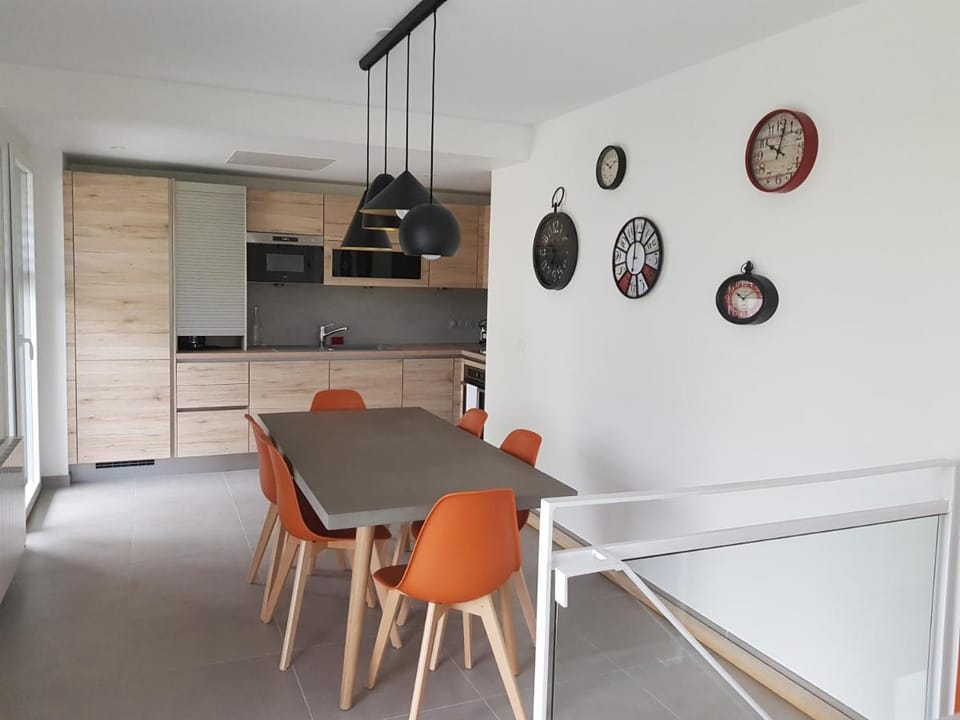 Appartement Duplex Jardin Apartment in Sévrier