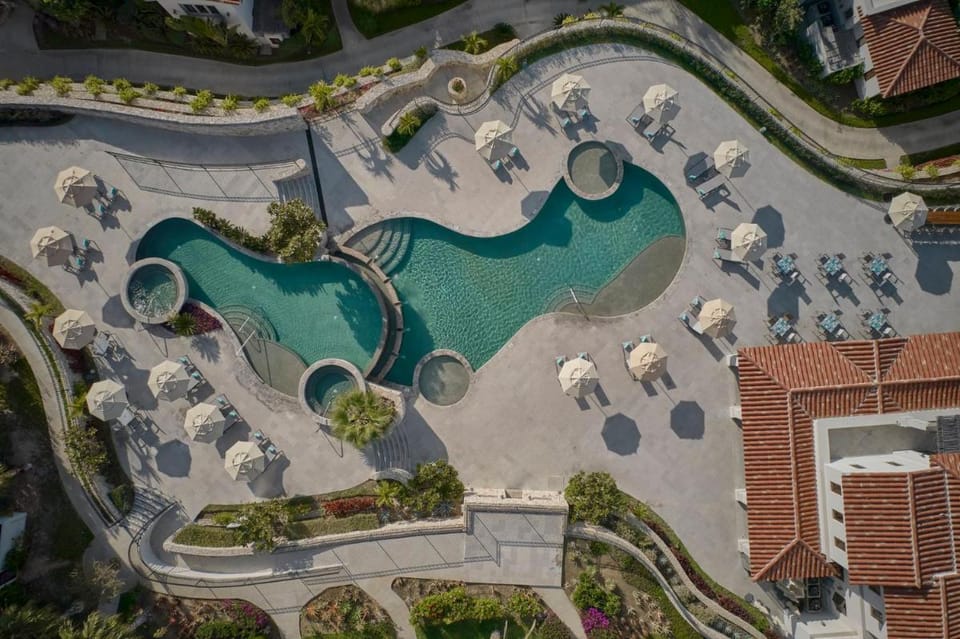 Live Aqua Private Residences Los Cabos Hotel in Baja California Sur